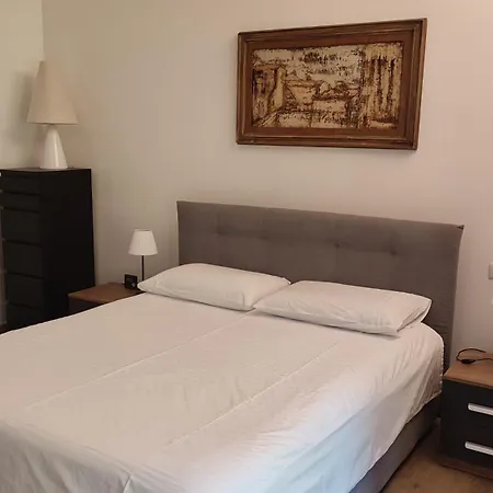 Daire Paradise Appartament Floransa